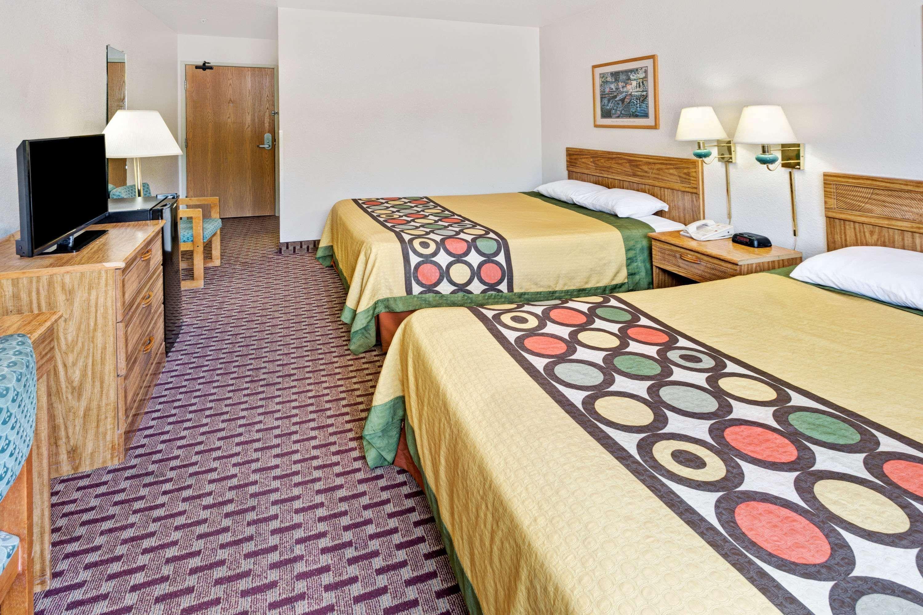 Super 8 By Wyndham Canonsburg/Pittsburgh Area Exterior photo